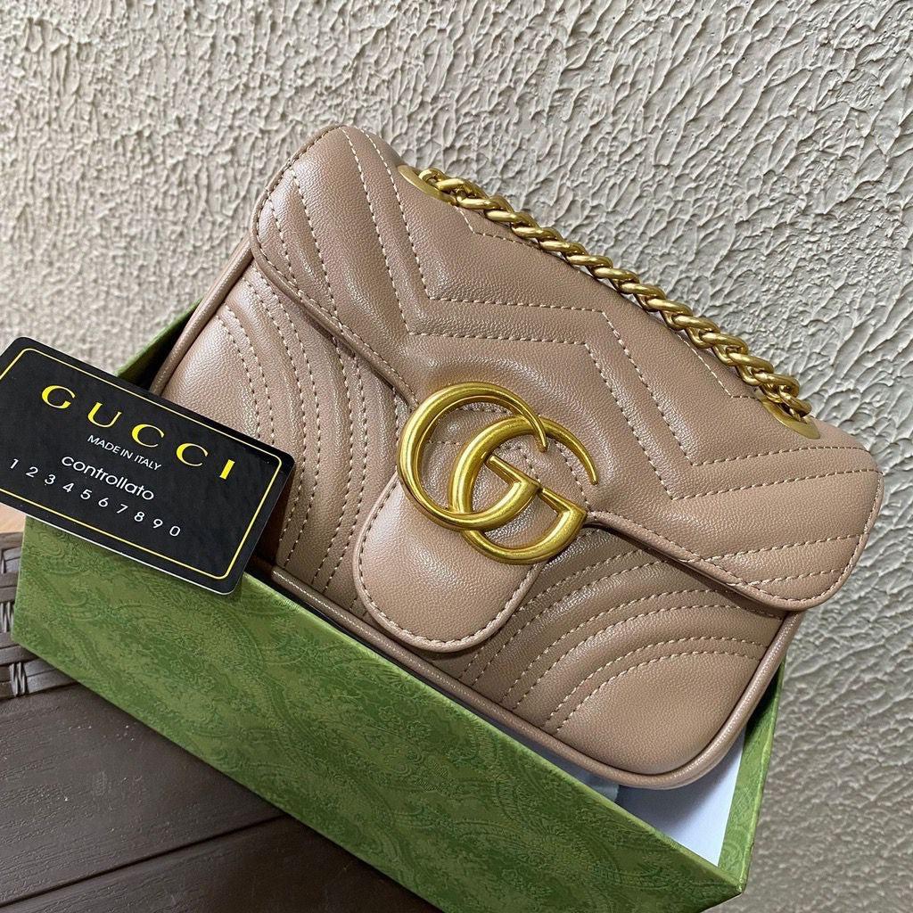 GUCCI GG Marmont Bag