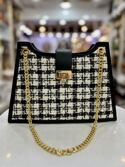 CHARLES & KEITH Cressida Quilted Trapeze Chain Bag