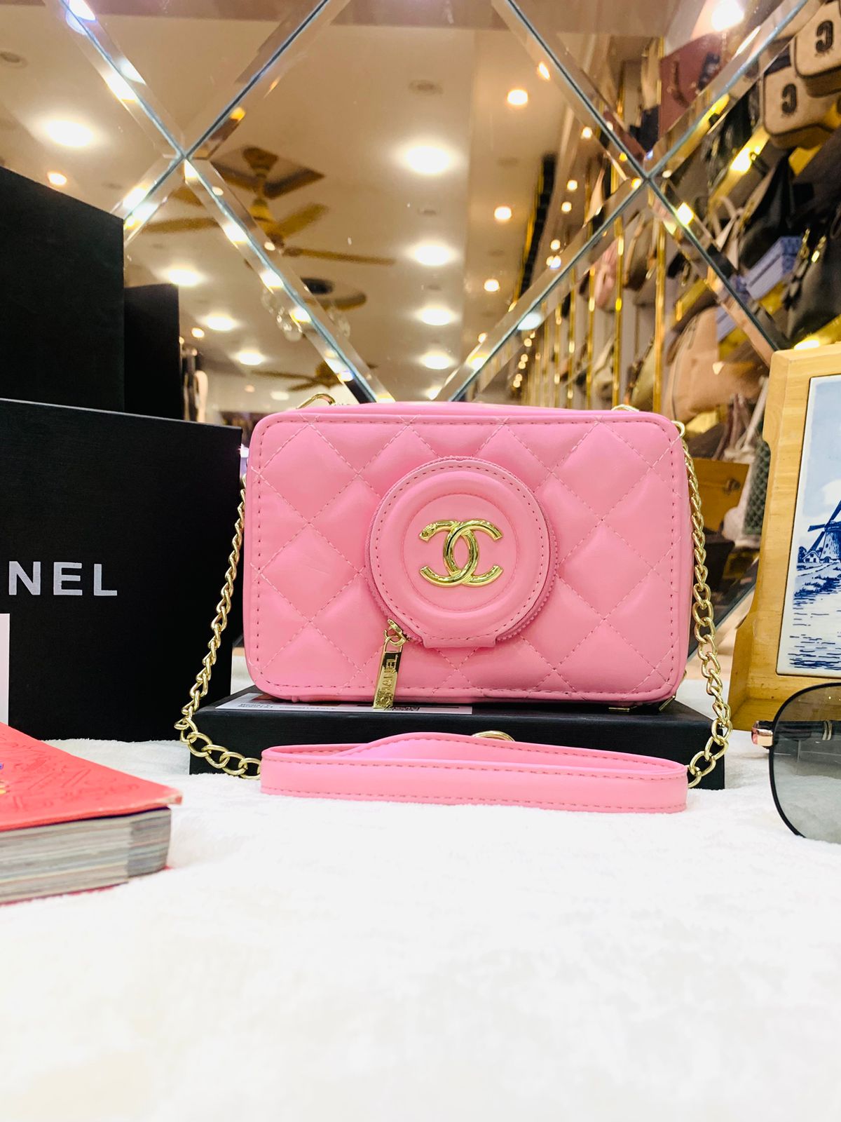 CHANEL Elegant Crossbody