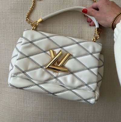 LOUIS VUITTON Shoulder/Hand Bag