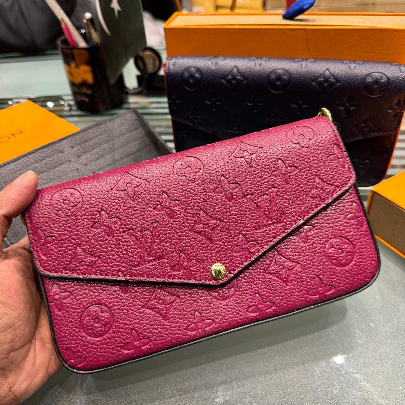 LOUIS VUITTON Fèlicie Pochette