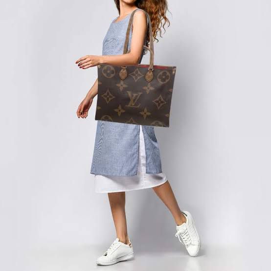 LOUIS VUITTON Onthego GM Tote