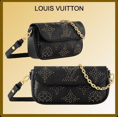 LOUIS VUITTON Chain Ivy Wallet Crossbody