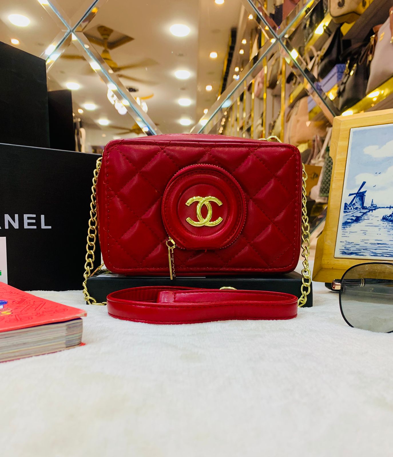 CHANEL Elegant Crossbody